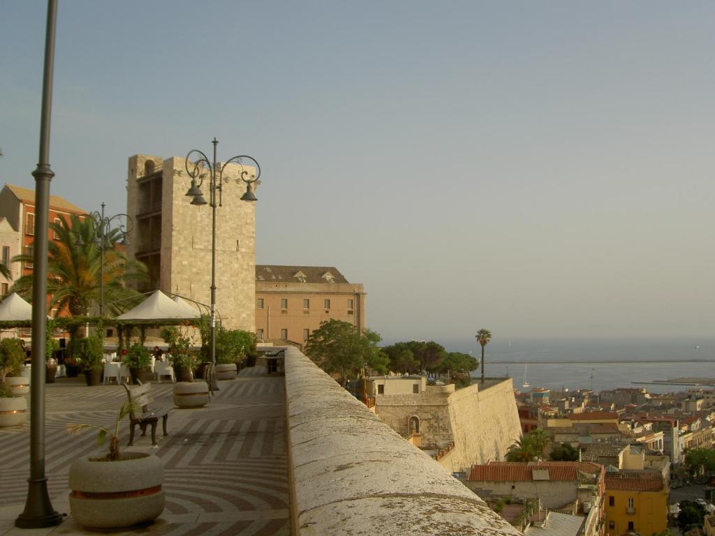 L'Arco Cagliari Exterior photo